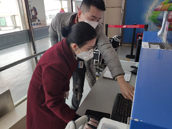 1582081894215933.png 旅客服務部服務室學習技術操作.png