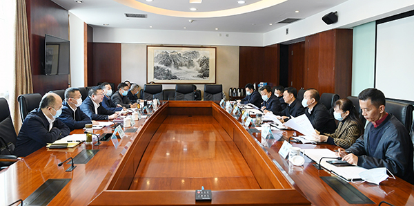 2020年11月18日，元方赴成都拜會(huì)西南民航局領(lǐng)導(dǎo) 張莉 攝.jpg